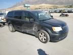 2011 Chrysler Town & Country Touring L