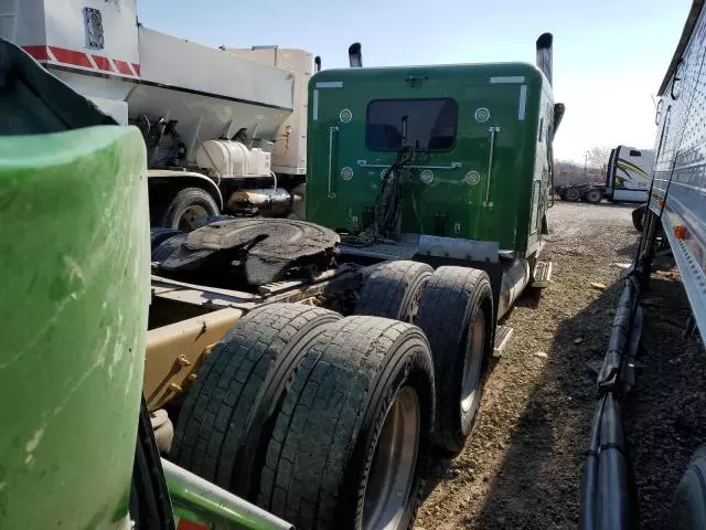 2019 Peterbilt 389