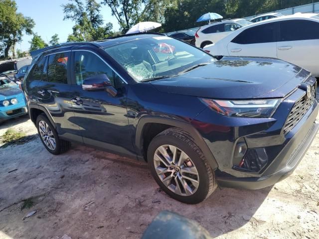 2022 Toyota Rav4 XLE Premium