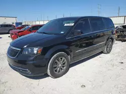 2015 Chrysler Town & Country S en venta en Haslet, TX