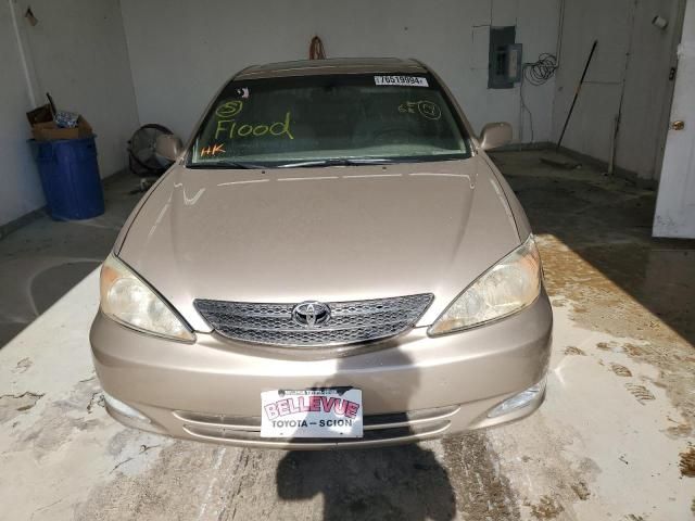 2004 Toyota Camry LE