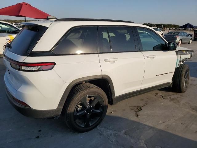 2024 Jeep Grand Cherokee Laredo