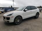 2017 Porsche Cayenne SE Hybrid Platinum