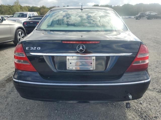 2005 Mercedes-Benz E 320