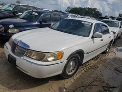 Flood-damaged cars for sale at auction: 1998 Lincoln Town Car Signature