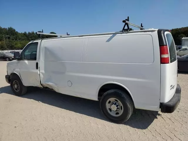 2011 Chevrolet Express G2500