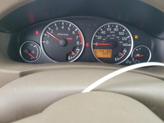 2006 Nissan Pathfinder LE