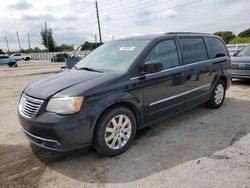 Chrysler Vehiculos salvage en venta: 2016 Chrysler Town & Country Touring