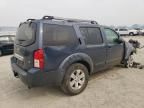 2006 Nissan Pathfinder LE