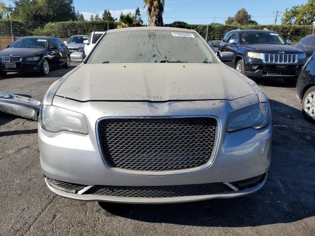 2015 Chrysler 300 Limited