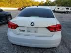 2014 Volkswagen Passat SE