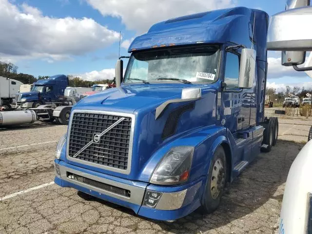 2015 Volvo VN VNL