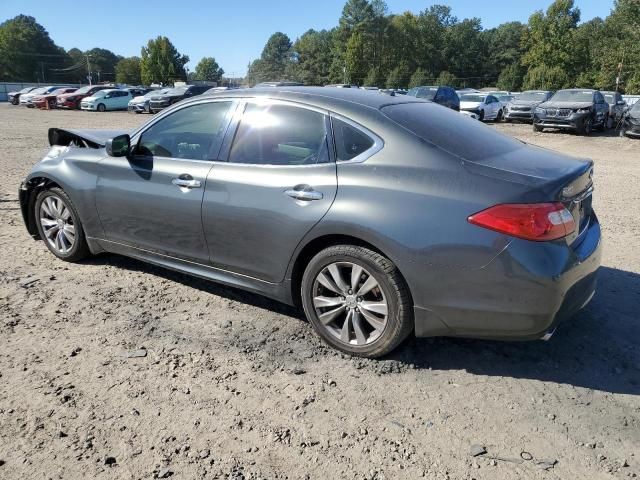 2013 Infiniti M37