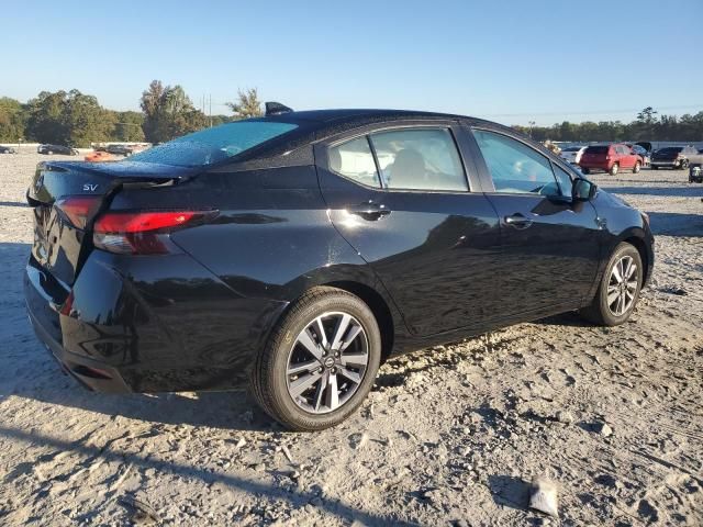 2023 Nissan Versa SV