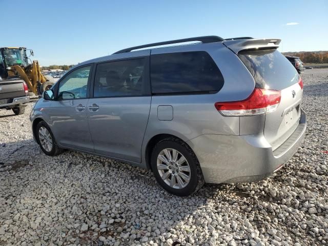 2011 Toyota Sienna XLE