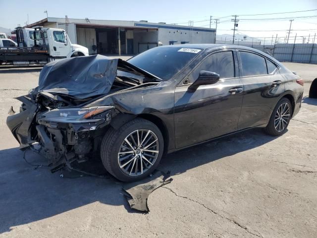 2024 Lexus ES 300H Base