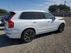 2020 Volvo XC90 T6 Momentum