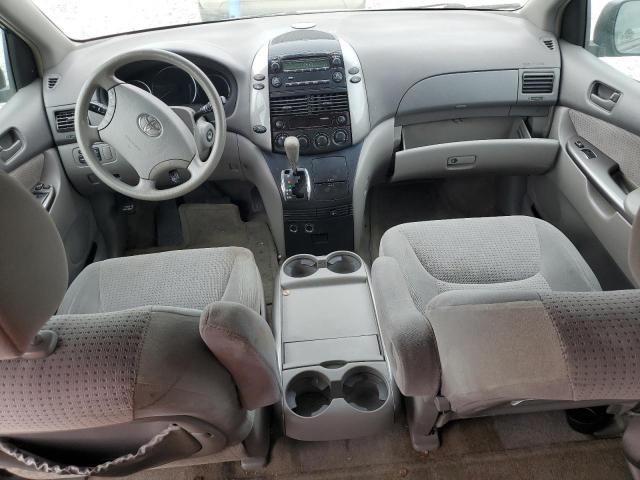 2006 Toyota Sienna CE