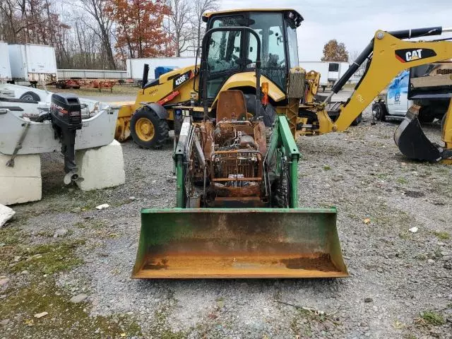 2005 John Deere Tractor