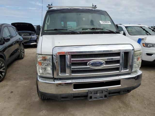 2009 Ford Econoline E250 Van