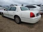 2005 Lincoln Town Car Signature Limited