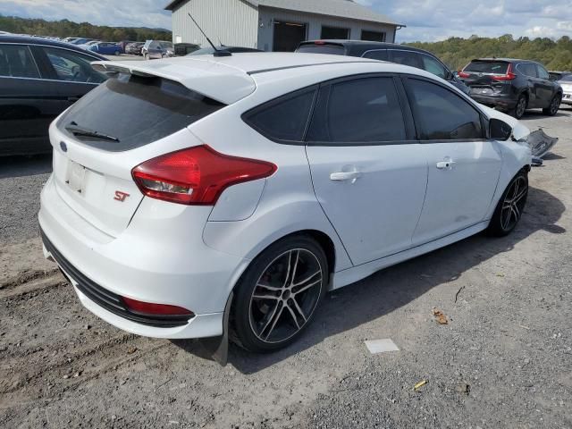 2017 Ford Focus ST