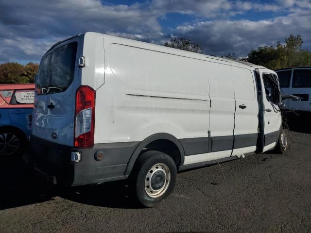 2019 Ford Transit T-150