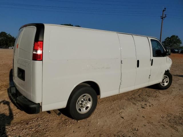 2022 Chevrolet Express G2500