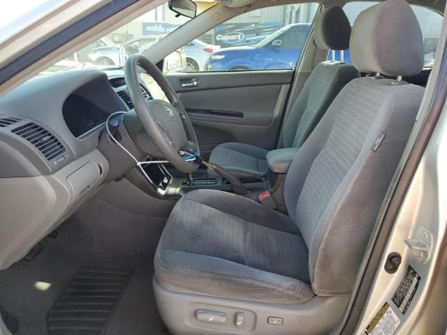 2005 Toyota Camry LE