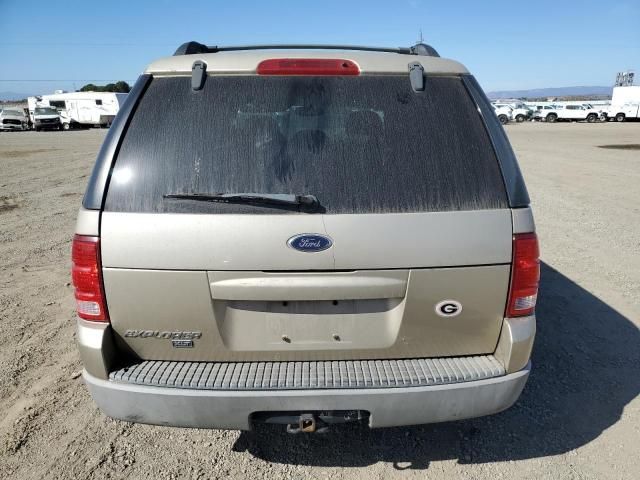 2004 Ford Explorer XLT