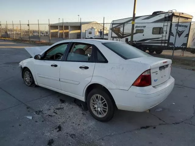 2005 Ford Focus ZX4