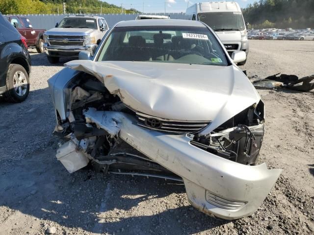 2005 Toyota Camry LE