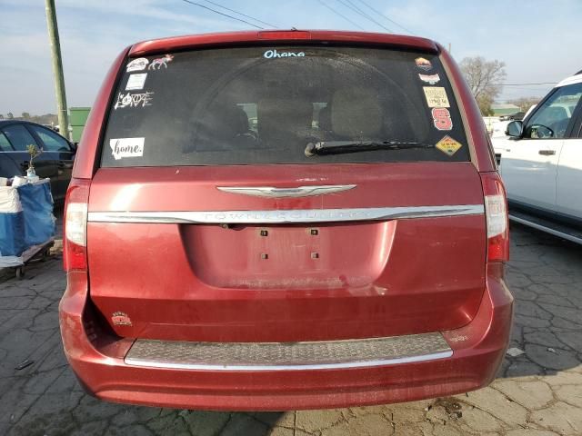 2012 Chrysler Town & Country Touring