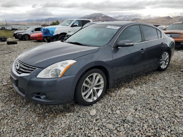 2010 Nissan Altima Base