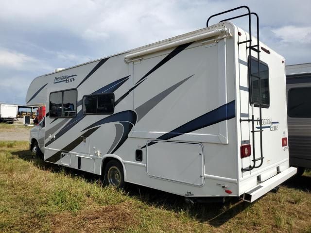 2021 Ford Econoline E350 Super Duty Cutaway Van