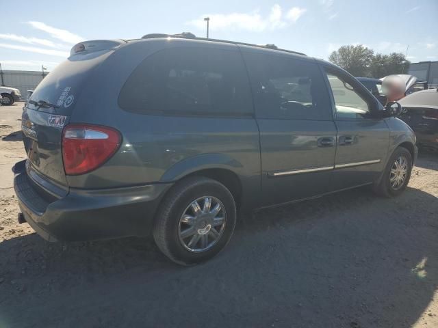 2007 Chrysler Town & Country Touring