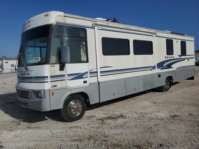 2004 Winnebago 2004 Workhorse Custom Chassis Motorhome Chassis W2