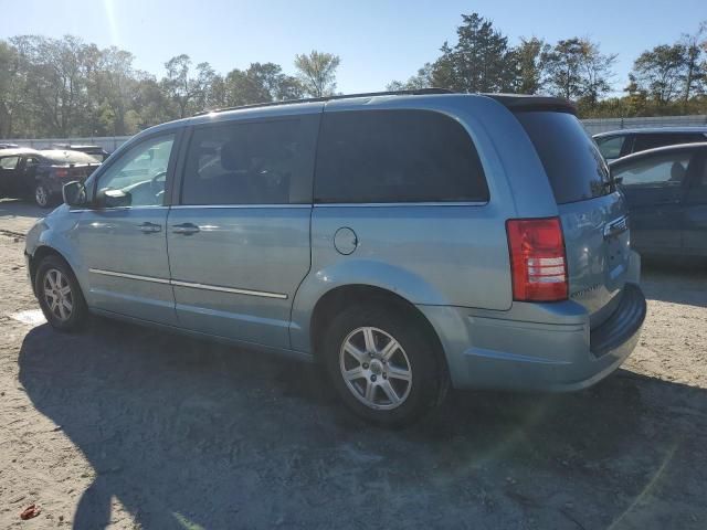 2010 Chrysler Town & Country Touring