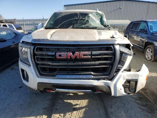 2024 GMC Yukon XL K1500 AT4