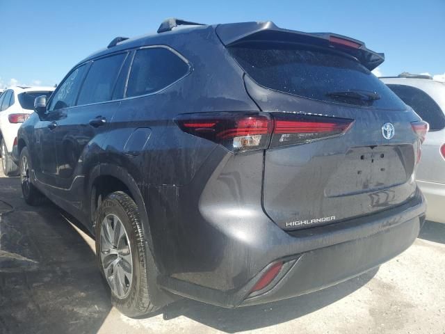 2024 Toyota Highlander Hybrid XLE