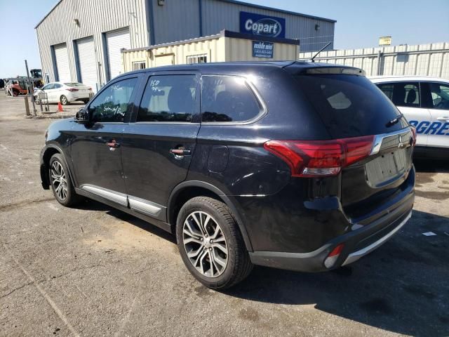 2016 Mitsubishi Outlander SE