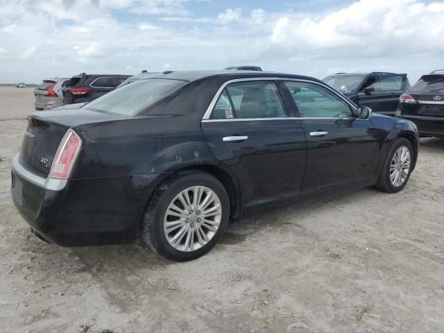 2013 Chrysler 300C Luxury