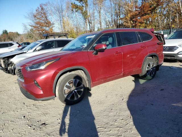 2021 Toyota Highlander XLE