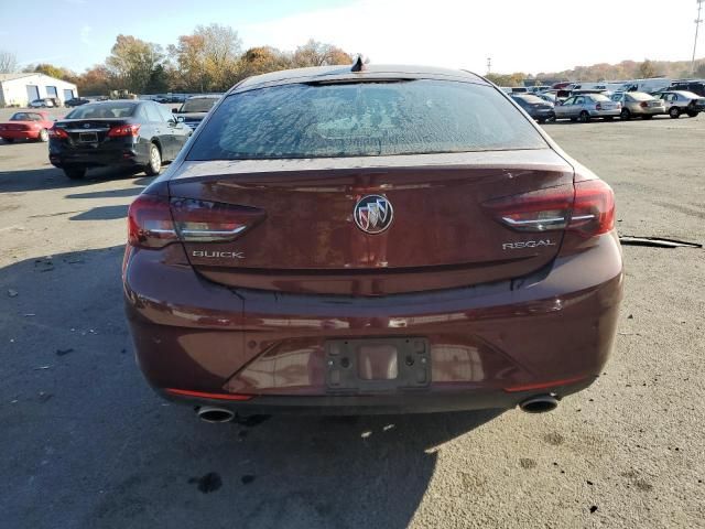 2018 Buick Regal Essence