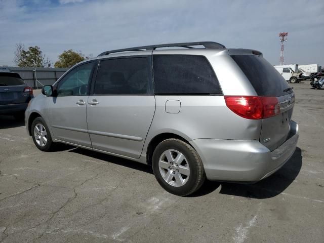 2006 Toyota Sienna CE