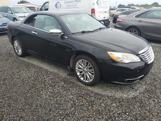 2012 Chrysler 200 Limited