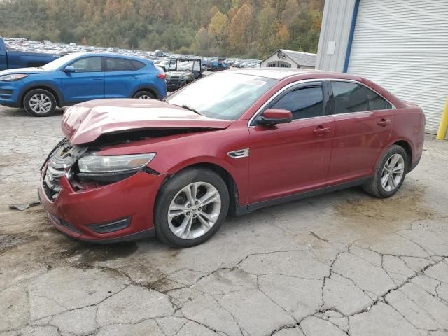 2014 Ford Taurus SEL