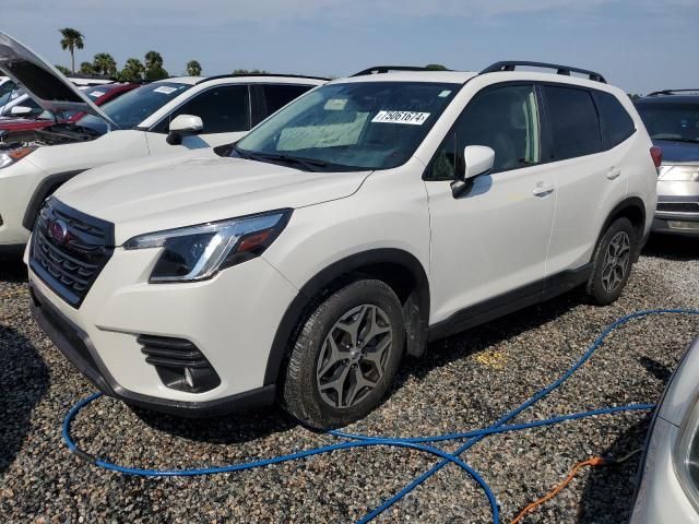 2022 Subaru Forester Premium