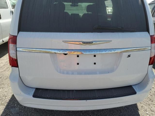 2014 Chrysler Town & Country S