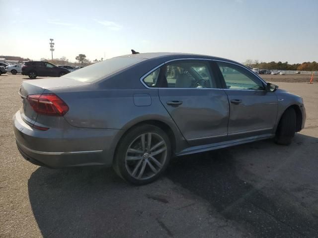 2017 Volkswagen Passat R-Line